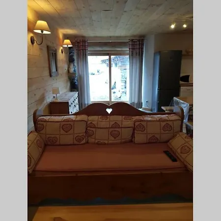 A La Montagne 10 Places 4 * بونيفال سور آرك